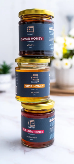 <p>Raw honey in UK</p>