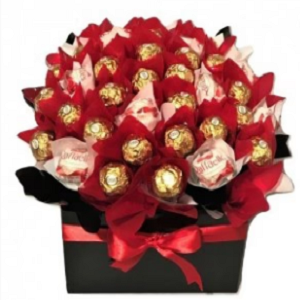 <p>Corporate Gift Hampers</p>