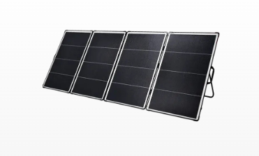 <p>200 watt solar panel</p>